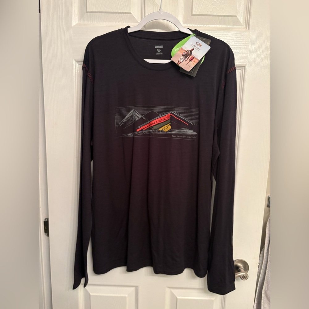 NWT Icebreaker Merino Wool Graphic Longsleeve Shirt